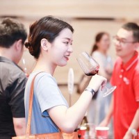 李雨萌