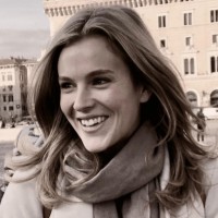 Caitlin Robbins