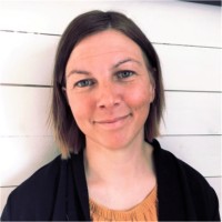 Erika Taube
