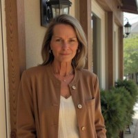 Angela Wayne