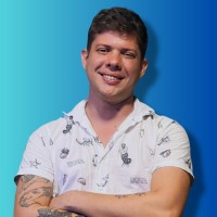 Adriano Medeiros