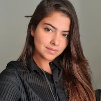 Lívia Gomes