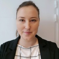 Mihaela S.