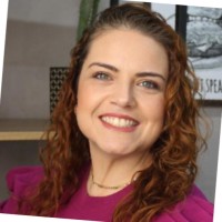 Mariana Abreu Cruz Petrini