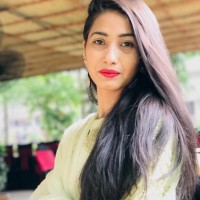 Momna Khan