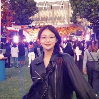 Xinyi Guo