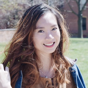 Claire V.