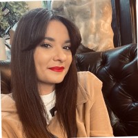 Léa Abbassi