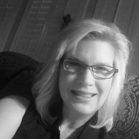 Vicki Wallace