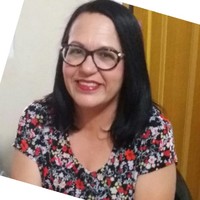 ELISABETH SANTOS