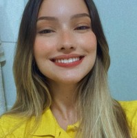 Alexia Ribeiro