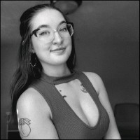 Sara Wright