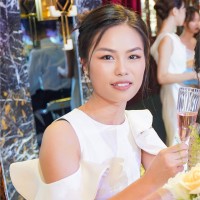 Sarah Wang - Sales Director