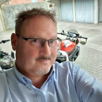 Martin Luboeinski