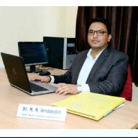Dr Moin Deshmukh