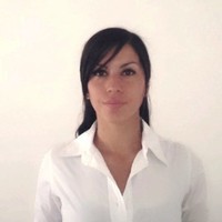 Carla Victoria Flores