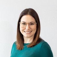 Katie Becker, Phr