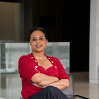 Pamela Lewis