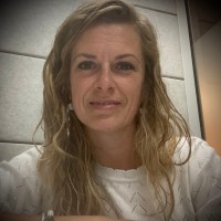 Tina De Jong