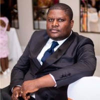 Carlos Mukanu,Ba,Mba