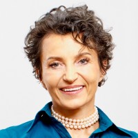 Dr. Maria Spindler
