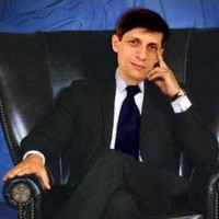 Владимир Пикалов