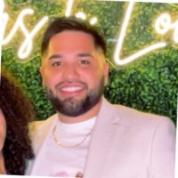 Daron Esquivel