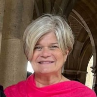Julie Currie