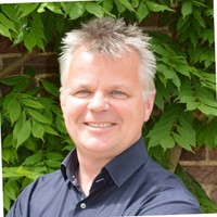 Peter Cox MRICS
