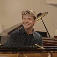 Chris Curtis