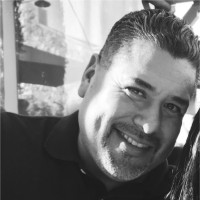 Robert Estrada