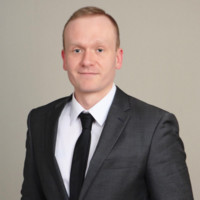 Louis Carroll, Mba