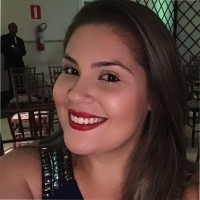 Débora Tomaz Dutra