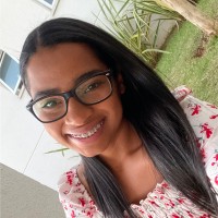 Esther Oliveira