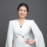 Caroline lau
