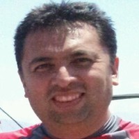 Raymundo Flores