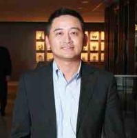 李文謙