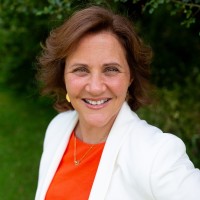 Shirley Rhodes