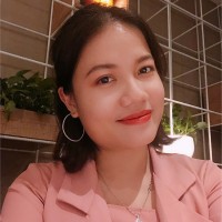Vân Hoàng