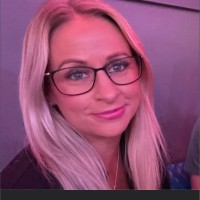 Kim Watts