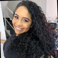 Yasmin Santos