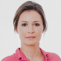 Cláudia Neves