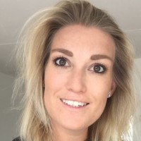 Leonie Karperien