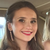 Jennifer Earps