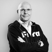 Esa Mäki