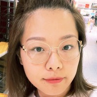 Yi Li