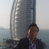 Howard (Hyun-Wook) Joo