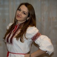 Юля Карпенко