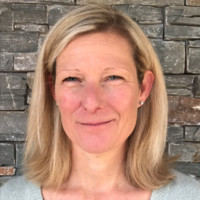 Stéphanie van de Perre
