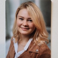 Anna Lippert